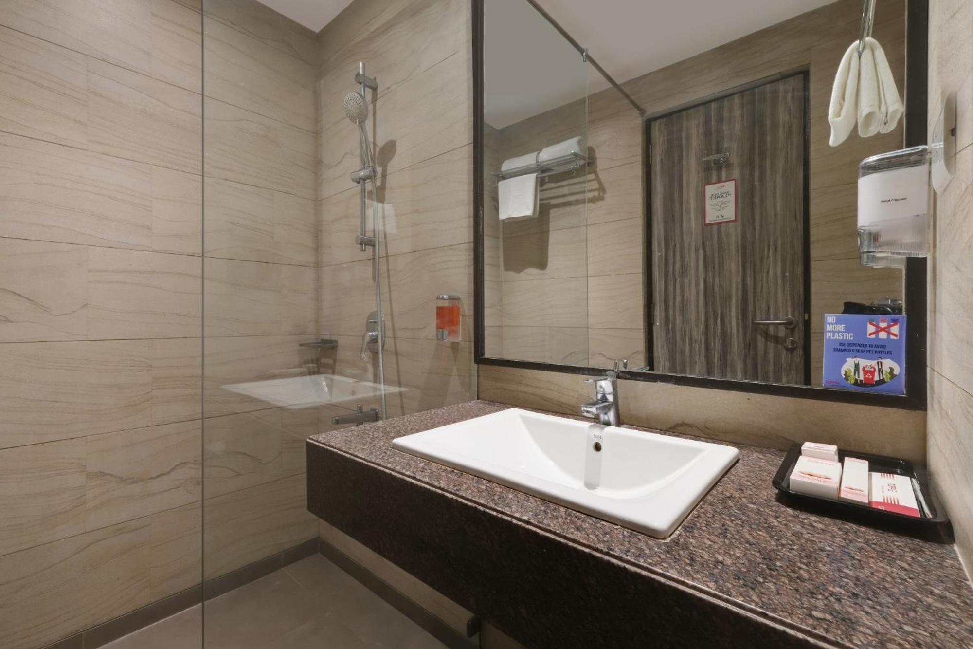 7 Apple Hotel, Vadodara Ruang foto